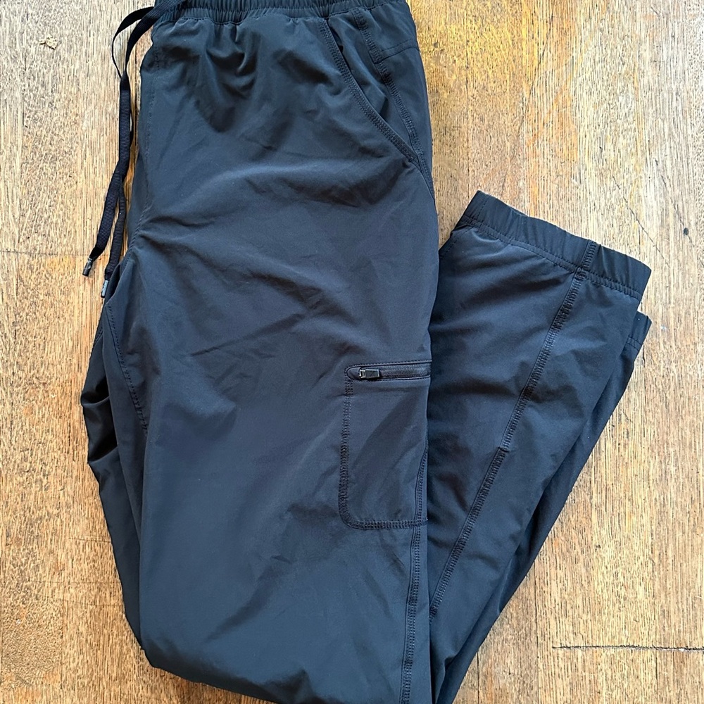 Eddie Bauer Black Fleece Lined Drawstring Cargo Pants Women’s Large Tall 12 Long